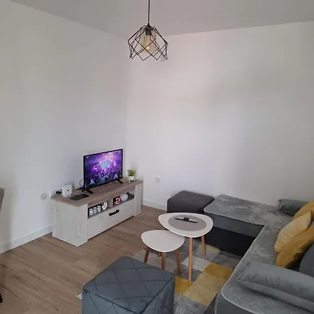 Apartment S5 Pale